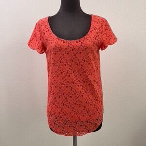 Aritzia Talula Top Women XS Orange Short Sleeve Lace Scalloped Hem Lined Blouse